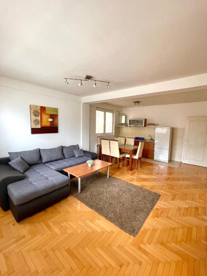 Apartments T&T 奥赫里德 外观 照片