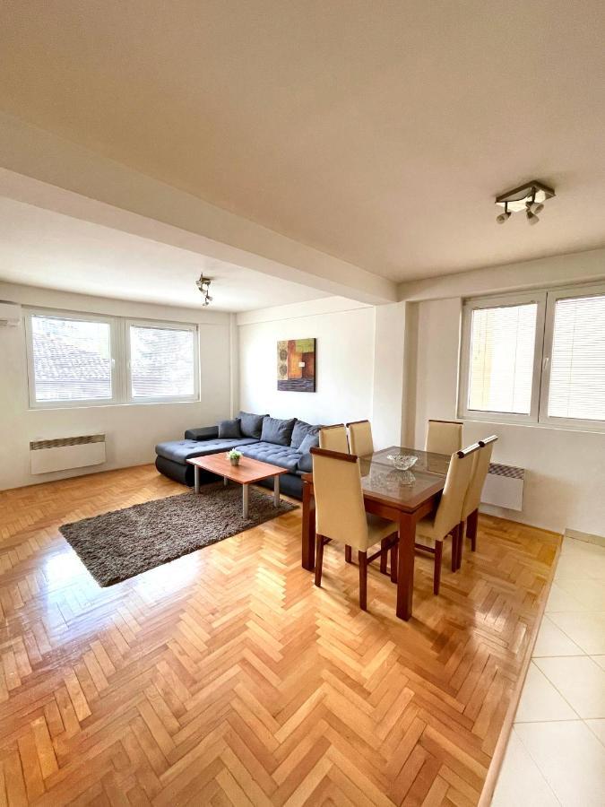 Apartments T&T 奥赫里德 外观 照片